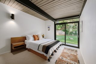 A peek at the second bedroom. 