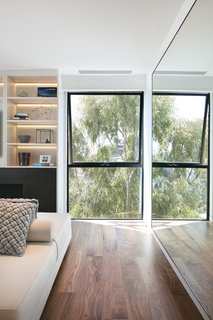 The window frames are made from aluminum instead of vinyl. 