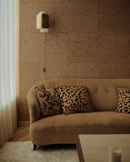 A lovely little corner vignette. 