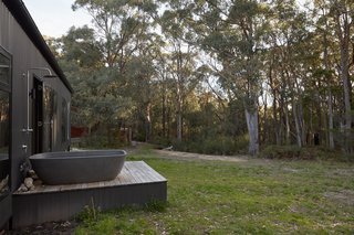 A single private deck to the south features an outdoor bath with a full, panoramic view.
