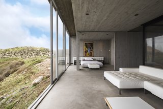 Rustic concrete provides the perfect backdrop to the landscape. 