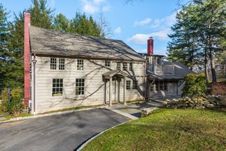 The 3,000-square-foot, three-bedroom "George Washington House" guest residence was recently renovated and expanded.