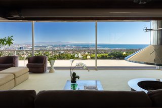 The stunning living room views hit you just as you enter. 