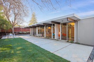 An East Bay Eichler Offers Midcentury Living For Under $1.2M