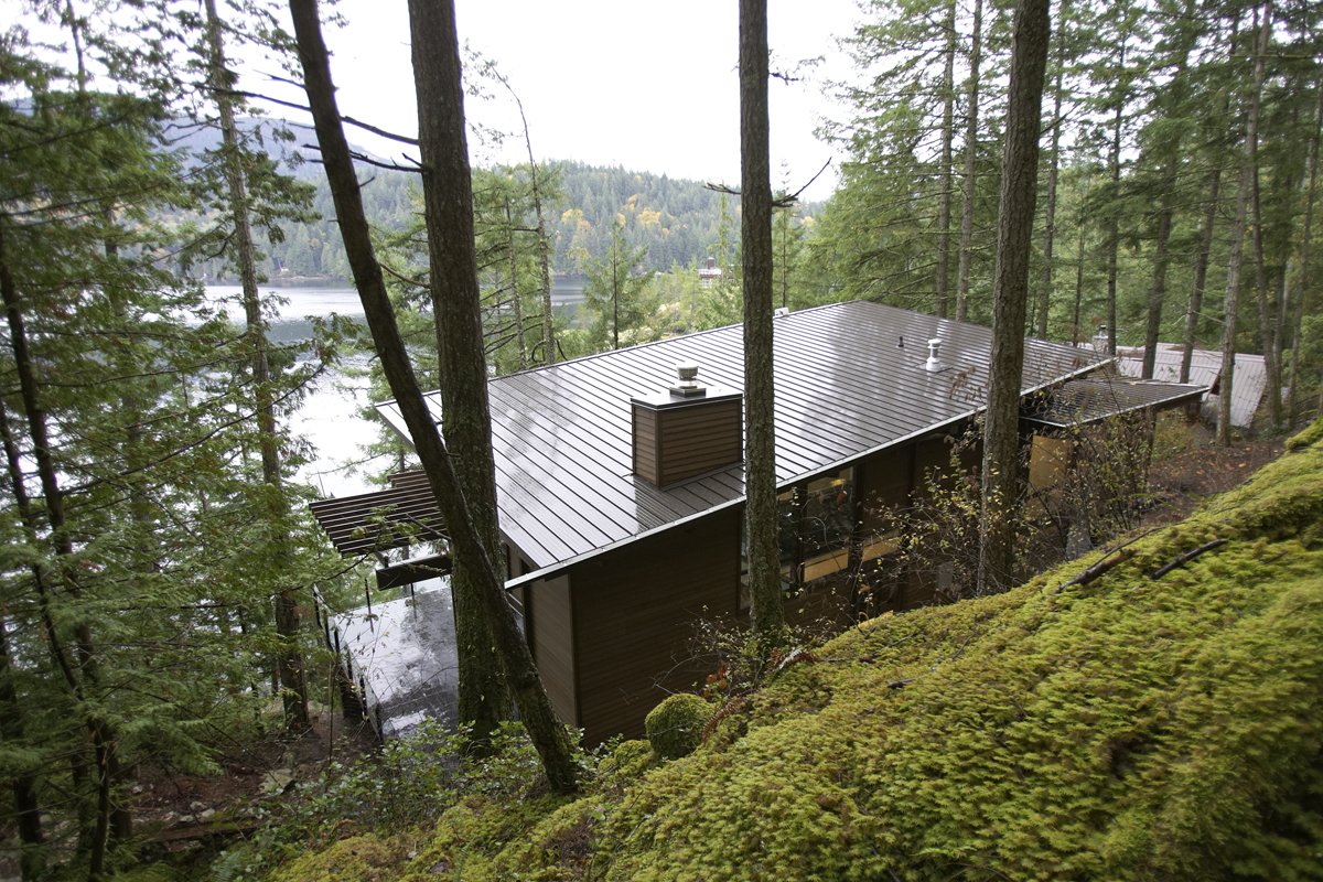 Photo 3 of 6 in Turkel Design’s AwardWinning Gambier Island House Dwell