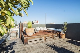 Spanish Rooftop Ready for Its Closeup (Barcelona, Spain)