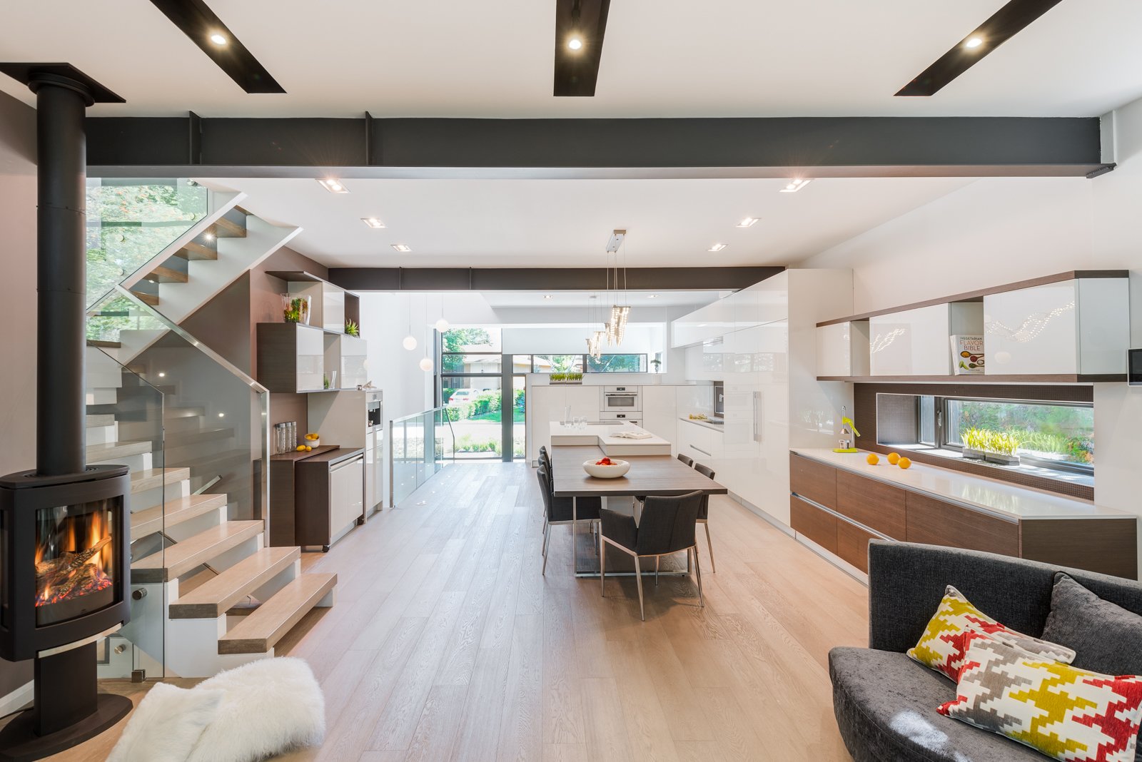 Kitchen With Light Hardwood Floors Kitchen With Light Hardwood Floors