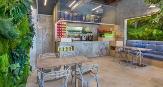 This Panama City Restaurant Goes Green - Photo 1 of 1 -