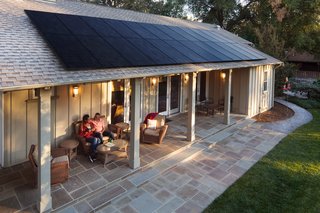 Based in the Silicon Valley since 1985, SunPower holds over 600 patents for solar technology worldwide. With years of experience in the commercial and utility sectors, the company has also developed a resilient and robust solution for the home.