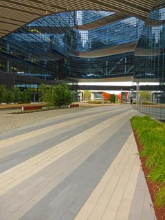 Samsung's headquarters in San Jose, California are paved with Large Scale CalArc Pavers in Stepstone's French Gray, Porcelain, and Granada White. 