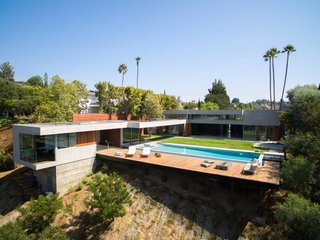 After Jason Lev of Ground Up Los Angeles made a name for himself with Tenants of the Trees, a cocktail bar and private venue in the Silver Lake neighborhood, he brought his vision to the Phineas Residence, located in a cul-de-sac in Beverly Hills. 