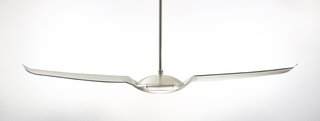 Several years of research and refinement went into perfecting the IC/Air series. "I have always been in search of lightness, fluidity, and compactness," says Indio da Costa. "Two-blade propellers have always attracted my attention for being sleeker, and after a series of tests we realized it provided very good airflow performance and excellent efficiency."