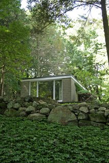 As you approach the home from below, it gives the impression of gradually emerging from the natural landscape.