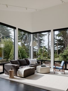This Renovated Sea Ranch Retreat Is an Absolute Must-See - Photo 13 of 14 -