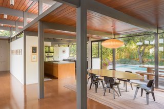 This Post-and-Beam in Pasadena Offers Classic California Living For $1.9M - Photo 3 of 11 -