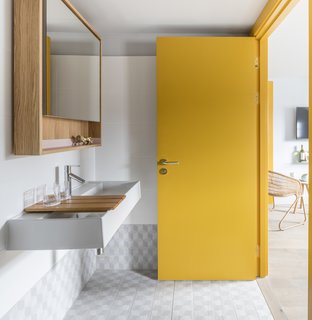 Part Apartment, Part Boutique Hotel, Eden Locke Brings a New Brand of Comfort to Edinburgh - Photo 4 of 11 -