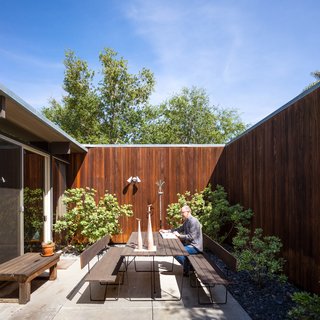 A Stunningly Restored Midcentury by Case Study Architect Craig Ellwood Asks $800K in San Diego - Photo 8 of 9 -