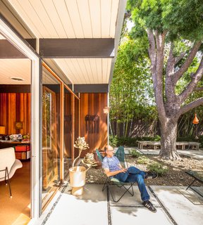 A Stunningly Restored Midcentury by Case Study Architect Craig Ellwood Asks $800K in San Diego - Photo 5 of 9 -
