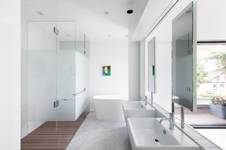 Wrapped in Galvanized Steel, ‘Cube House’ in Vancouver Asks $12.8M - Photo 8 of 11 -