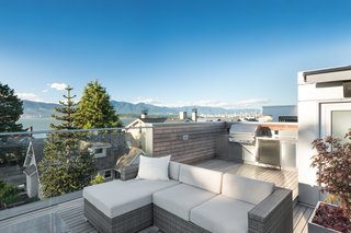 Wrapped in Galvanized Steel, ‘Cube House’ in Vancouver Asks $12.8M - Photo 9 of 11 -