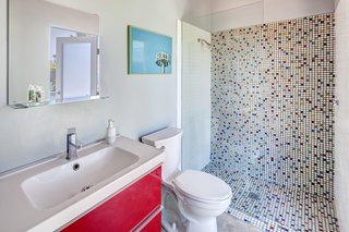 A Donald Wexler-Designed Midcentury Home in Palm Springs Asks $599K - Photo 7 of 10 -