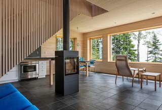 A Lake Superior Escape With a Whitewashed Masonry Sauna - Photo 6 of 12 -