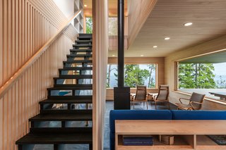 A Lake Superior Escape With a Whitewashed Masonry Sauna - Photo 8 of 12 -