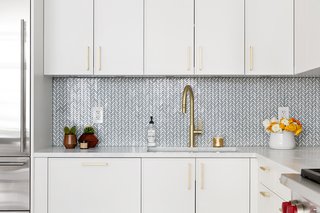 This American Life’s Ira Glass Lists His Light-Filled Chelsea Apartment For $1.75M - Photo 2 of 9 -