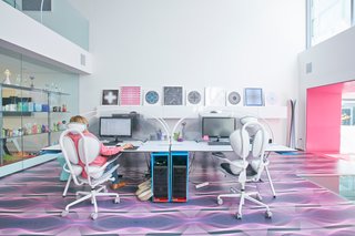 Where I Work: Karim Rashid - Photo 2 of 20 -