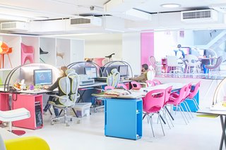 Where I Work: Karim Rashid - Photo 4 of 20 -