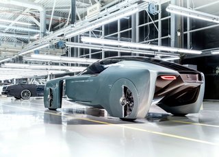 The Rolls-Royce 103EX Envisions the Brand's Next 100 Years - Photo 6 of 9 -