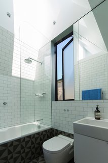 Unfurled House By Christopher Polly Architect - Photo 19 of 21 -