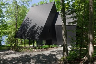 FAHouse: A Double Triangular House in the Forest - Photo 2 of 22 -