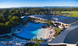 An Eco-Friendly Resort in Idyllic Byron Bay, Australia - Photo 4 of 10 -