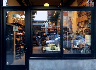 A Visit to Lily Chau's Acacia Shop in SF - Photo 2 of 14 -