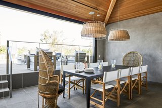 Coastal Comfort at The Parachute Hotel in LA - Photo 5 of 15 -