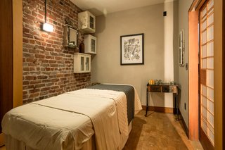 Former Auto Body Shop Transformed Into Zen Bathhouse - Photo 4 of 13 -