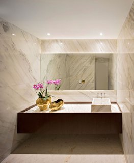 Domus Aurea: A Modern, Mexican Residence with Mountain Views - Photo 10 of 22 -