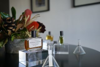 ORRIS Perfumery: The Essence Of Los Angeles Bottled Up - Photo 9 of 20 -