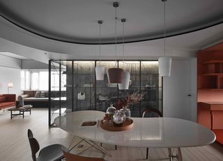 A Colorful Apartment Inspired by Paper Patterns Used in Fashion - Photo 7 of 19 -