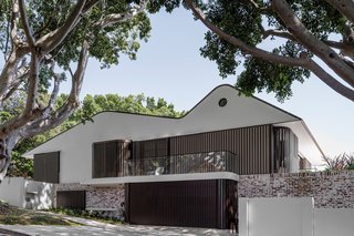Top 5 Homes of the Week With Funky Facades - Photo 2 of 5 -