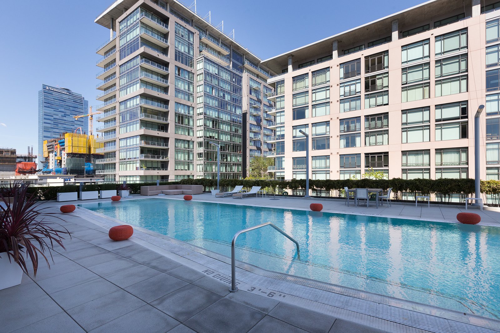 Evo, 1016 Modern Home in Los Angeles, California by GBD Architects on Dwell