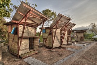 Soe Ker Tie Houses in Thailand / Photo by Pasi Aalto / Tyin Tegnestue