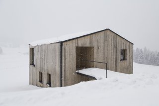 Stable in the Landscape - Photo 4 of 17 -
