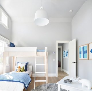 Inside the Modern Nantucket Home of an Architect - Photo 22 of 30 - Architecture and design by Workshop APD