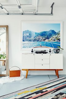 It's Official: These Are the Best Celebrity Home Tours of 2016 - Photo 11 of 27 -
