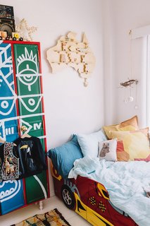This Is How an Aussie Model Decorates a Family Home—and It's So Cool - Photo 15 of 19 -