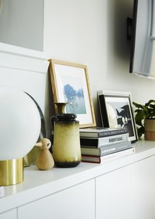 Tour an Insanely Stylish NYC Loft With Major Scandinavian Vibes - Photo 13 of 19 -