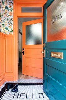What's the Best Color to Paint Your Front Door? Your Guide to Finding The One - Photo 13 of 22 -
