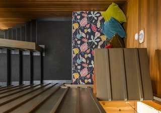 Built-ins in all areas of the house – window seats, cabinets, beds, bookshelves, closets – make the house easy to furnish and as tidy as a ship.